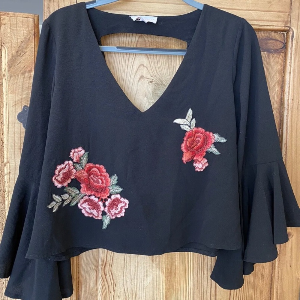 Latiste Embroidered Blouse Size L